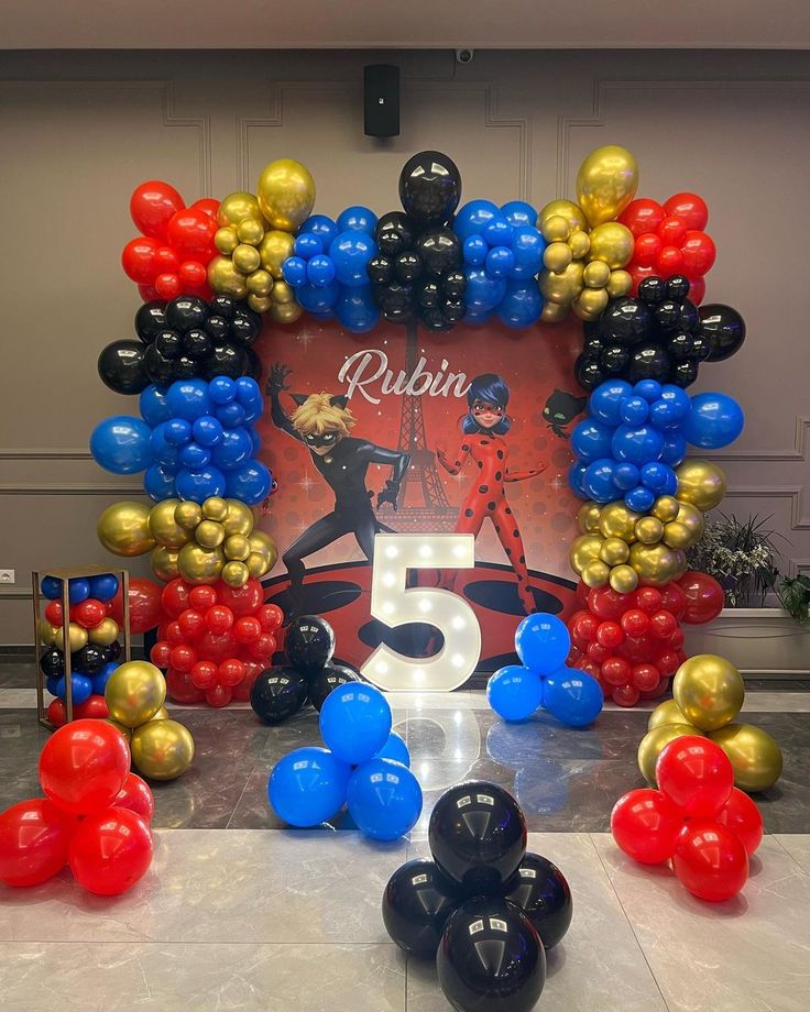 Balloon decoration gallery image 11